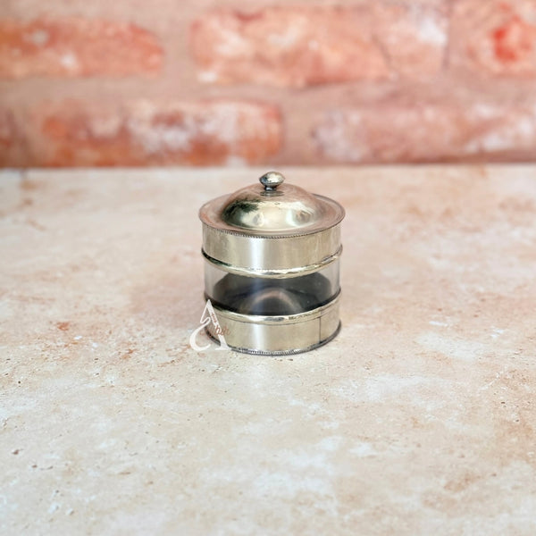 Boîte en laiton argenté