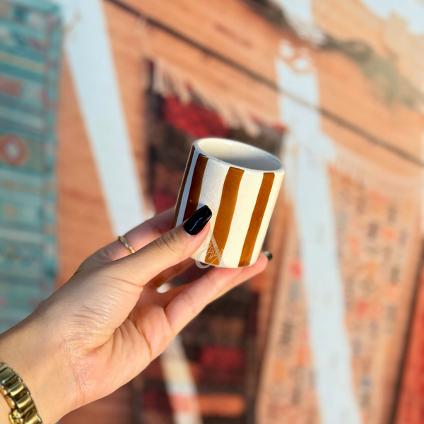 Tasse rayée en céramique artisanale Marron & Crème
