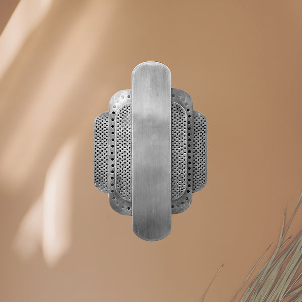 Applique murale Inana en laiton