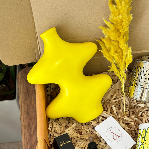 Coffret cadeau artisanal Tayyugt jaune poussin
