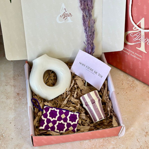 Coffret cadeau artisanal violet blanc