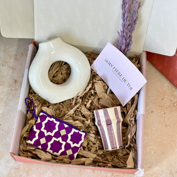 Coffret cadeau artisanal violet blanc