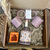 Coffret cadeau artisanal orange et violet