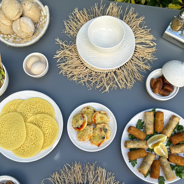 Assiette Tizwelt blanche - Ajbir