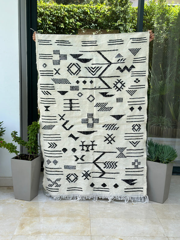 Tapis Hanbal noir amazigh 154cm/102cm - Ajbir