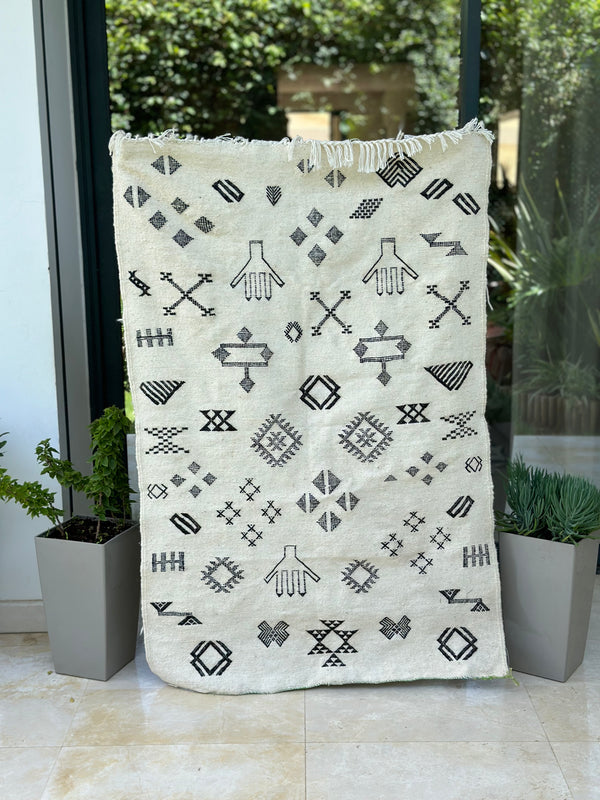 Tapis Hanbal noir amazigh 147cm/95cm - Ajbir