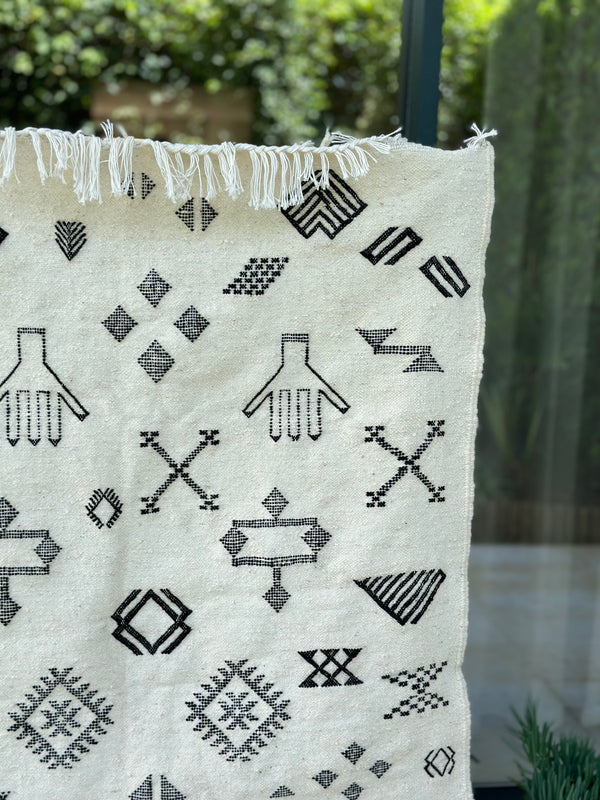 Tapis Hanbal noir amazigh 147cm/95cm - Ajbir