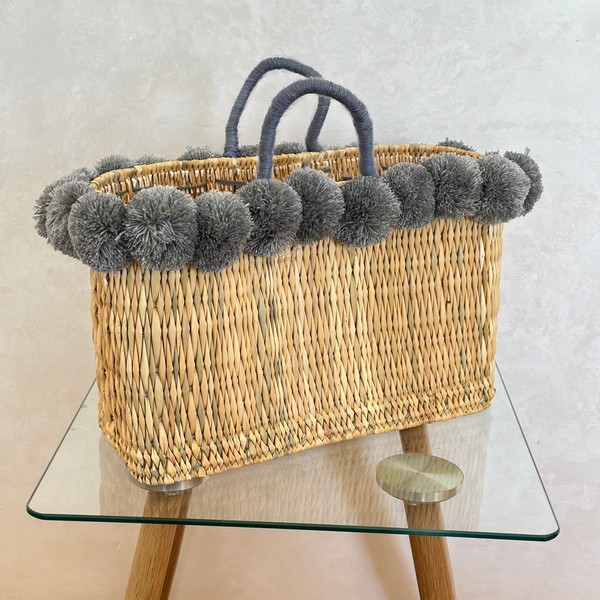 Panier en paille hsira à pompon bleu - Ajbir