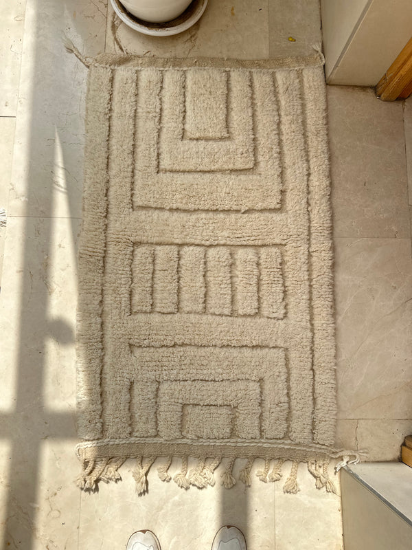 Tapis Beni Ouarain crème - 140cm / 86cm - Ajbir