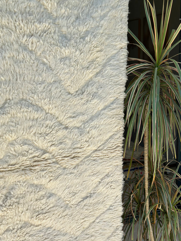 Tapis Beni Ouarain zigzag crème - 150cm / 98cm - Ajbir