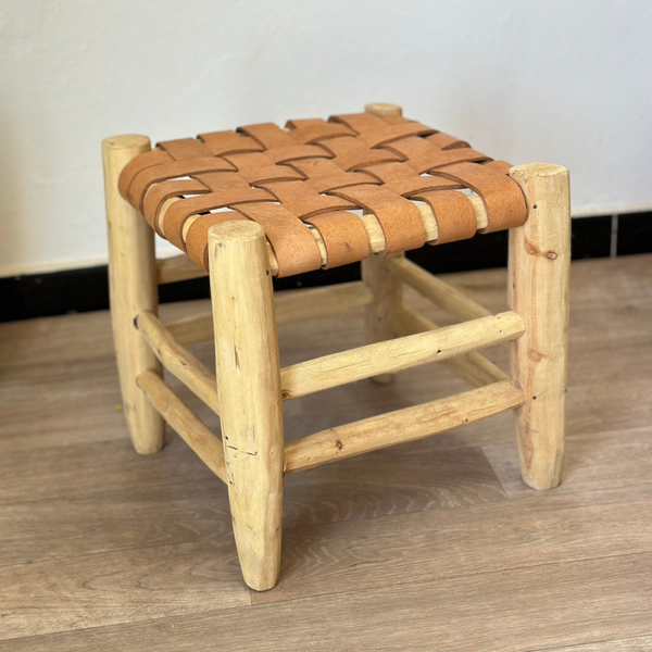 Tabouret traditionnel en bois et cuir petit - Ajbir