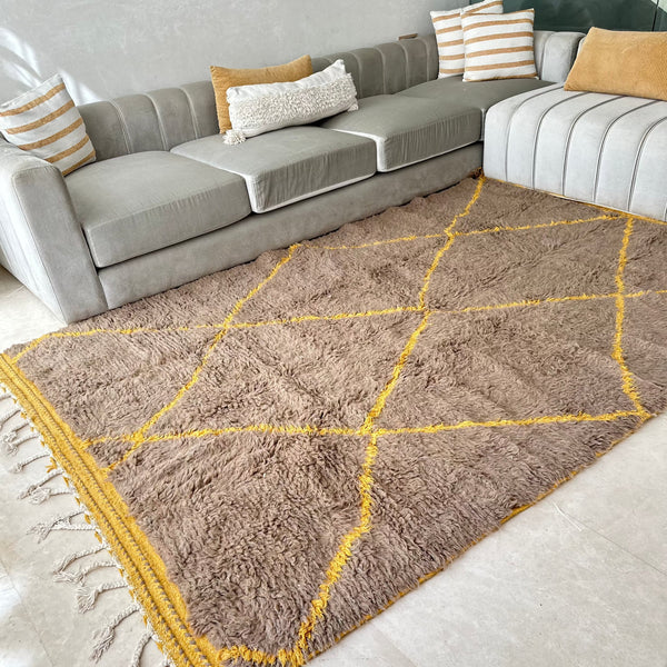 Tapis Beni Ouarain taupe et jaune- 3,00m / 1,92m - Ajbir