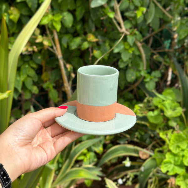 Tasse à café avec sous tasse bicolore