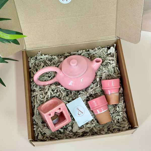 Coffret cadeau artisanal théière rose