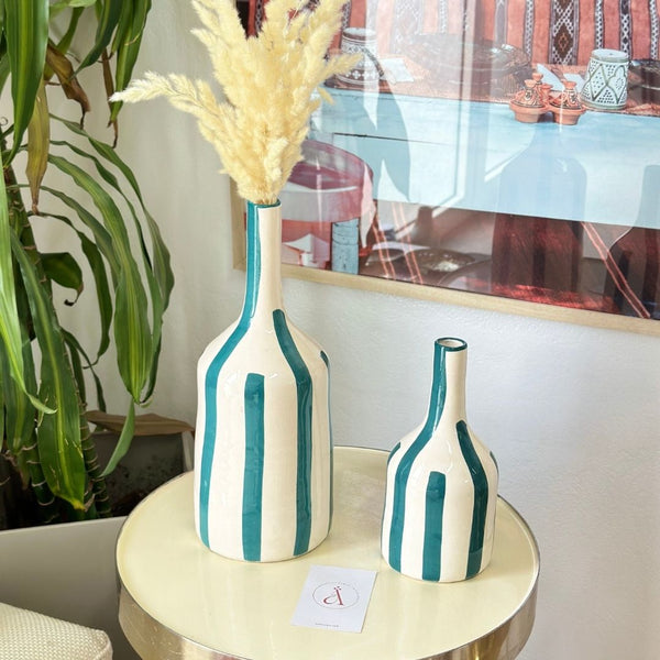 Vase bouteille bleu pétrole rayé grand - Ajbir