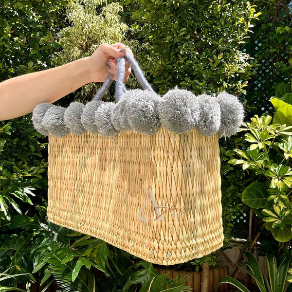 Panier en paille hsira à pompon bleu - Ajbir
