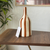 Vase bouteille marron rayé
