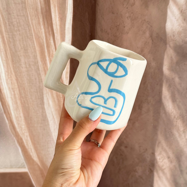 Mug irrégulier Oudm à l'argile blanche