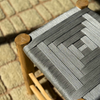Tabouret artisanal Tazrouten bois et Kittane gris