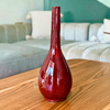 Vase bouteille bombé artisanal bordeaux
