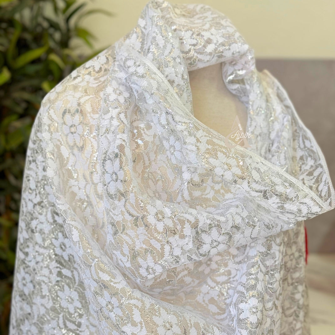 Jupe Amazigh Tradionnelle en dentelle blanc et argenté + foulard assorti