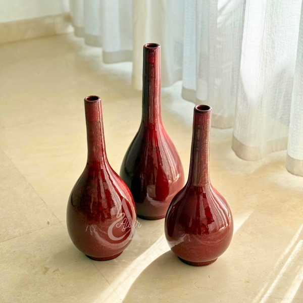 Vase bouteille bombé artisanal bordeaux