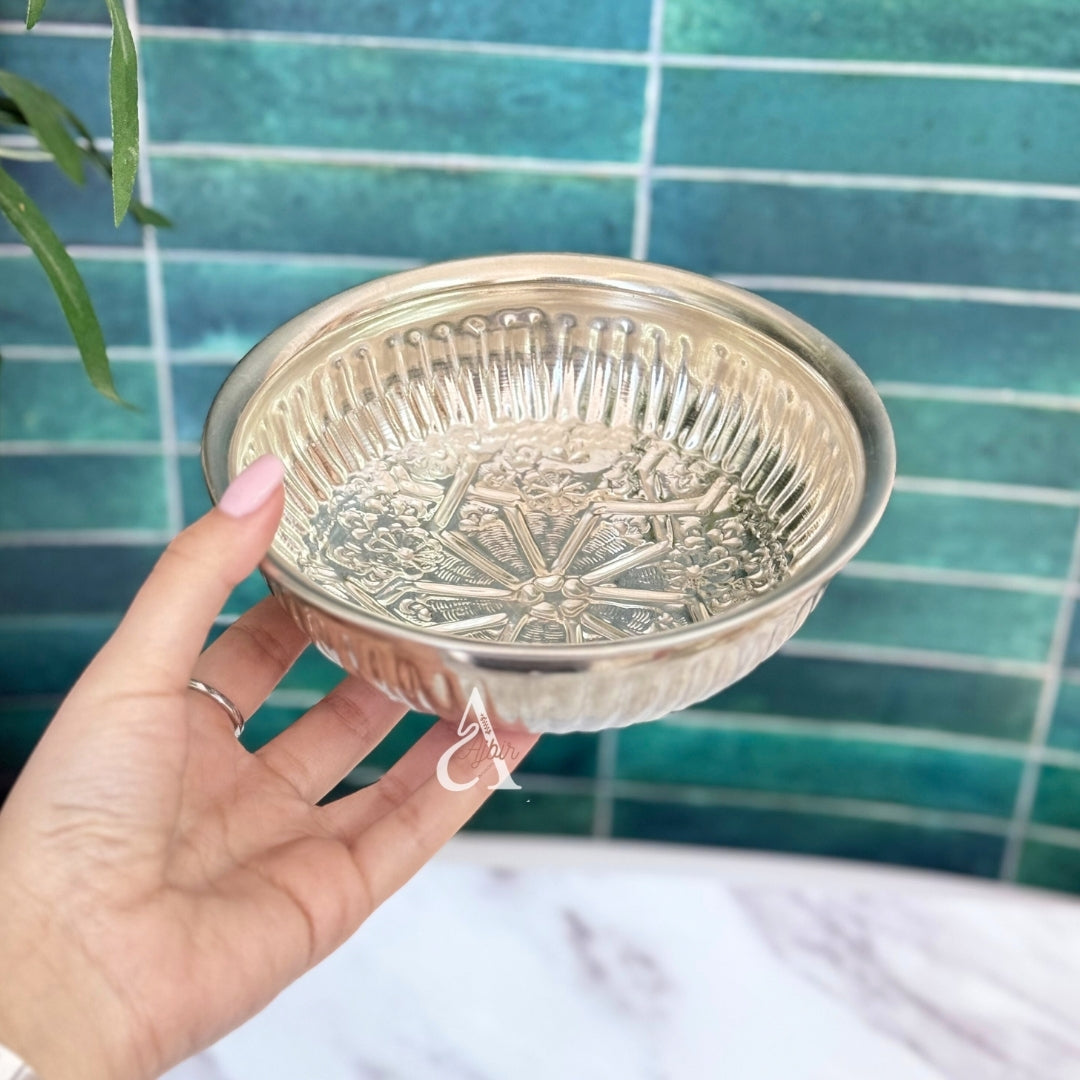 Tassa Hammam argentée gravée 17cm
