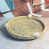 Plateau artisanal berbère Talount à pompons crème