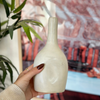 Vase artisanal bouteille crème petite