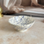 Saladier artisanal moucheté crème et indigo Tifin