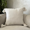 Housse de coussin à pompons 50cmx50cm crème - Ajbir