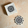 Pack 6 sous tasses Zellige noir et blanc fleur