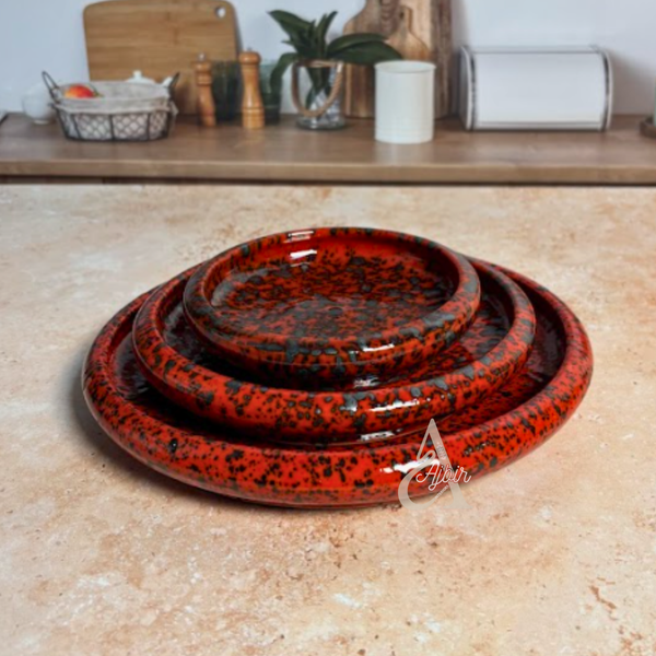 Set de 3 assiettes Amur en céramique artisanale Bordeaux moucheté