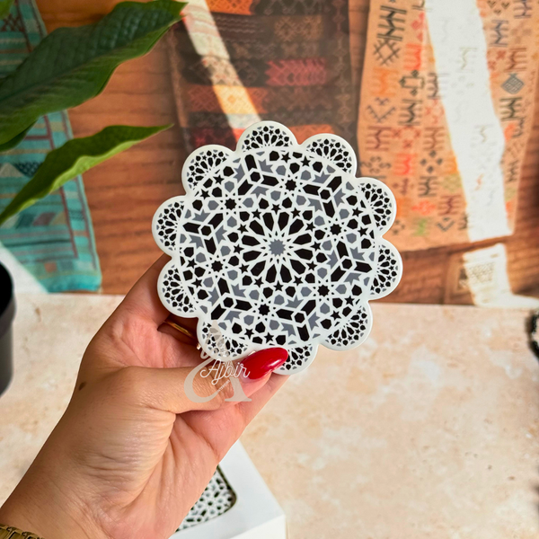 Pack 6 sous tasses Zellige noir et blanc fleur