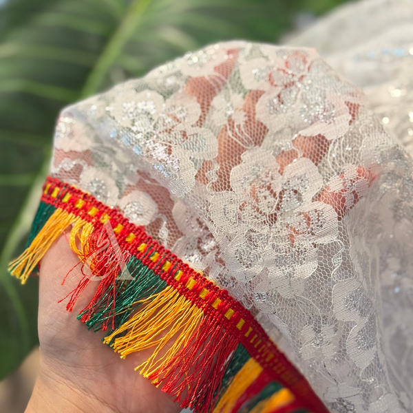Jupe Amazigh Tradionnelle en dentelle blanc et argenté + foulard assorti
