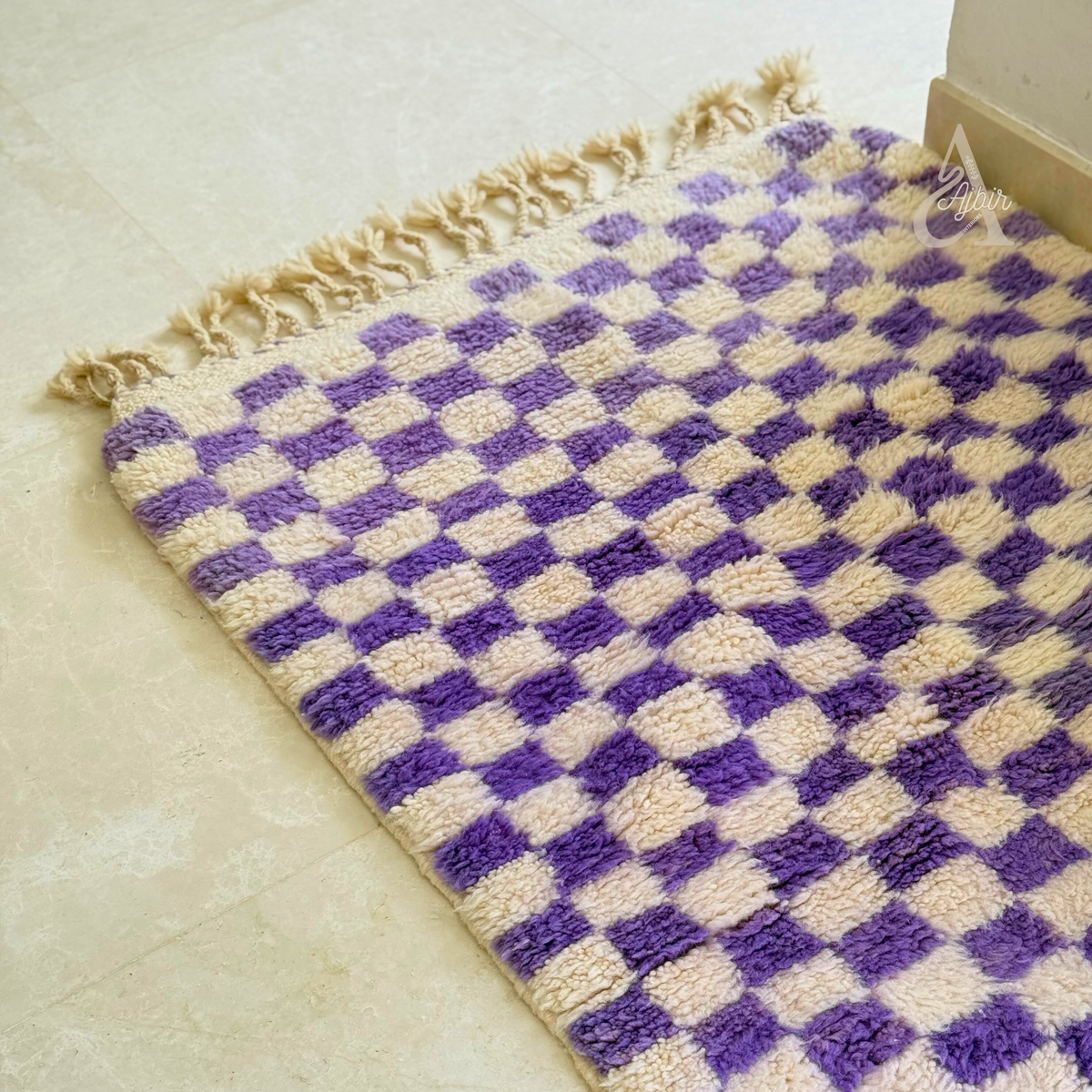 Tapis berbère Beni Ouarain damier crème  et mauve 100% laine de mouton - 168cm / 100cm