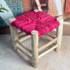 Tabouret artisanal TAFUKT en Bois naturel & tressage rose fuchsia