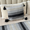 Housse de coussin à pompons 50cmx50cm taupe gris et noir - Ajbir