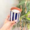 Bougie artisanale rayée en terre cuite parfum Jasmin