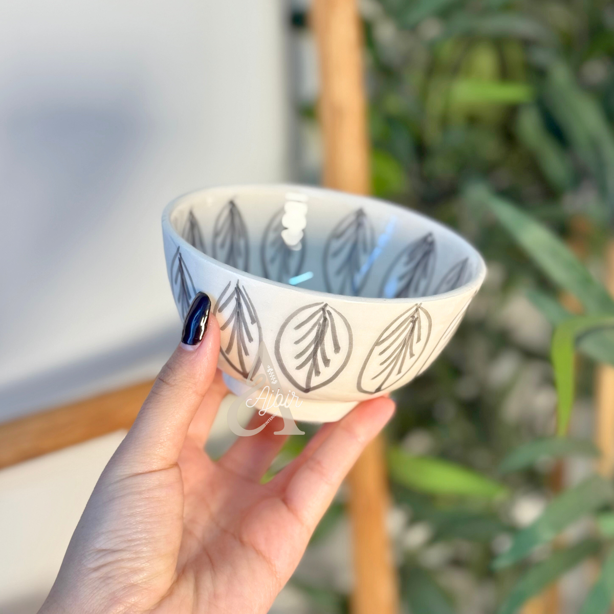 Bol en céramique artisanale blanc Motif feuilles gris