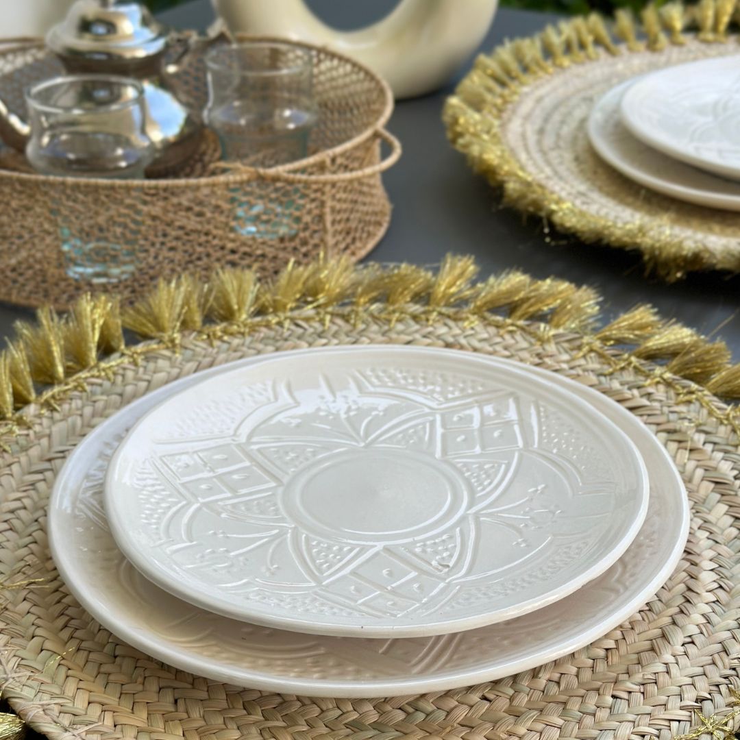 Assiette Tizwelt blanche - Ajbir