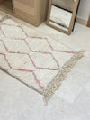 Tapis Beni Ouarain zigzag rose crème 110cm/70cm - Ajbir