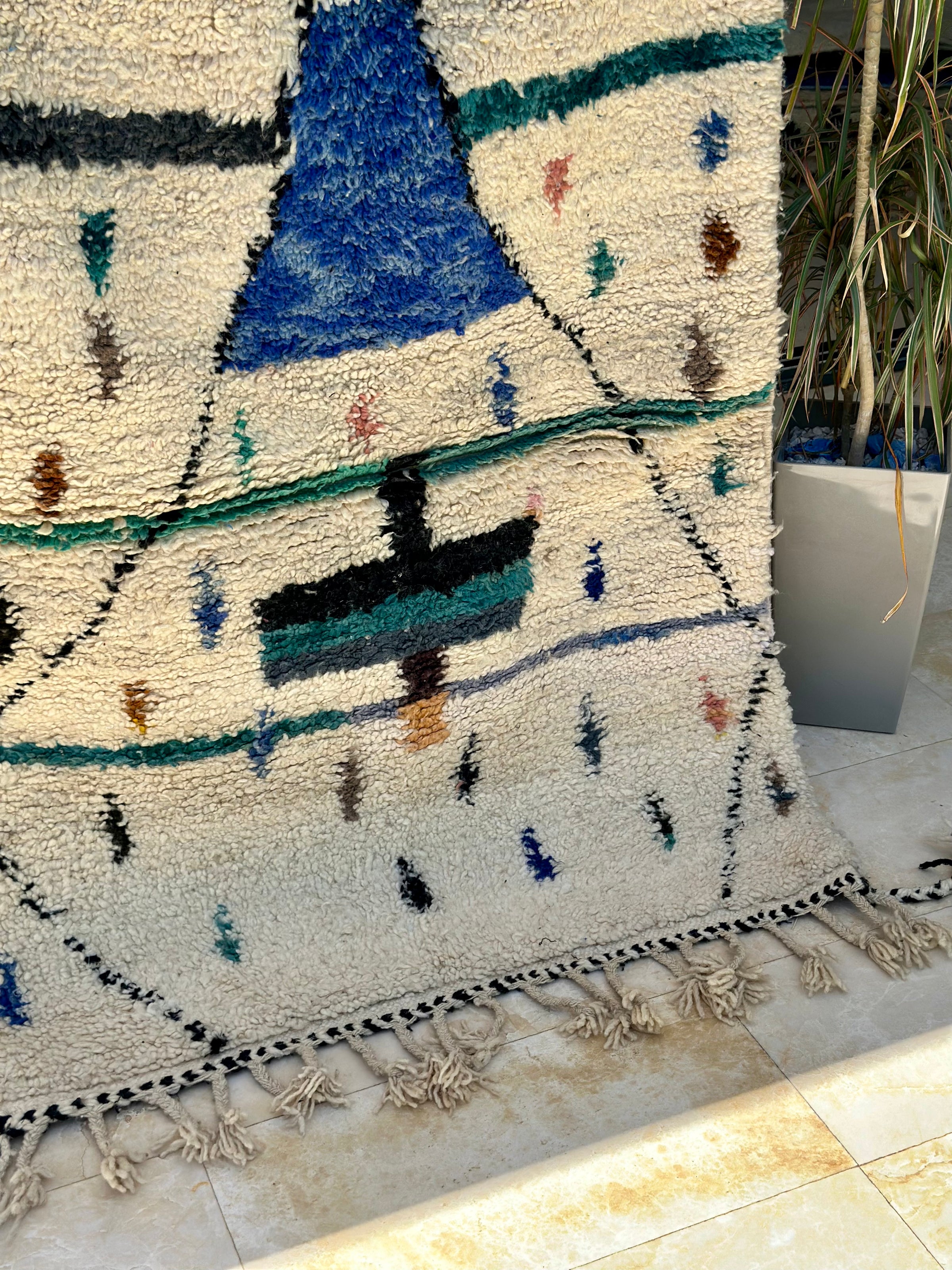 Tapis Azilal crème, bleu 150cm/105cm - Ajbir
