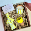 Coffret cadeau artisanal Women's Day jaune poussin