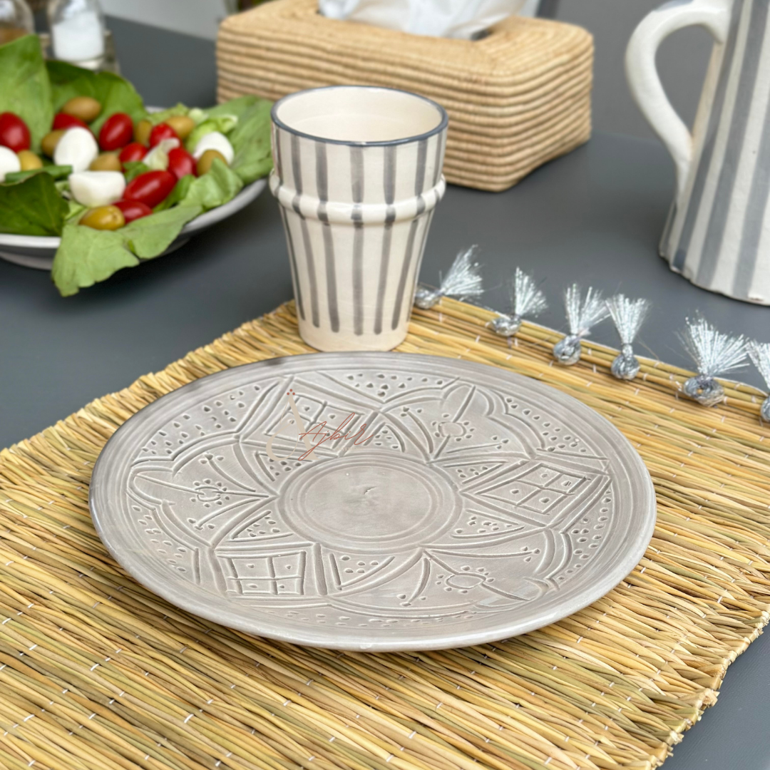 Assiette Tizwelt grise - Ajbir