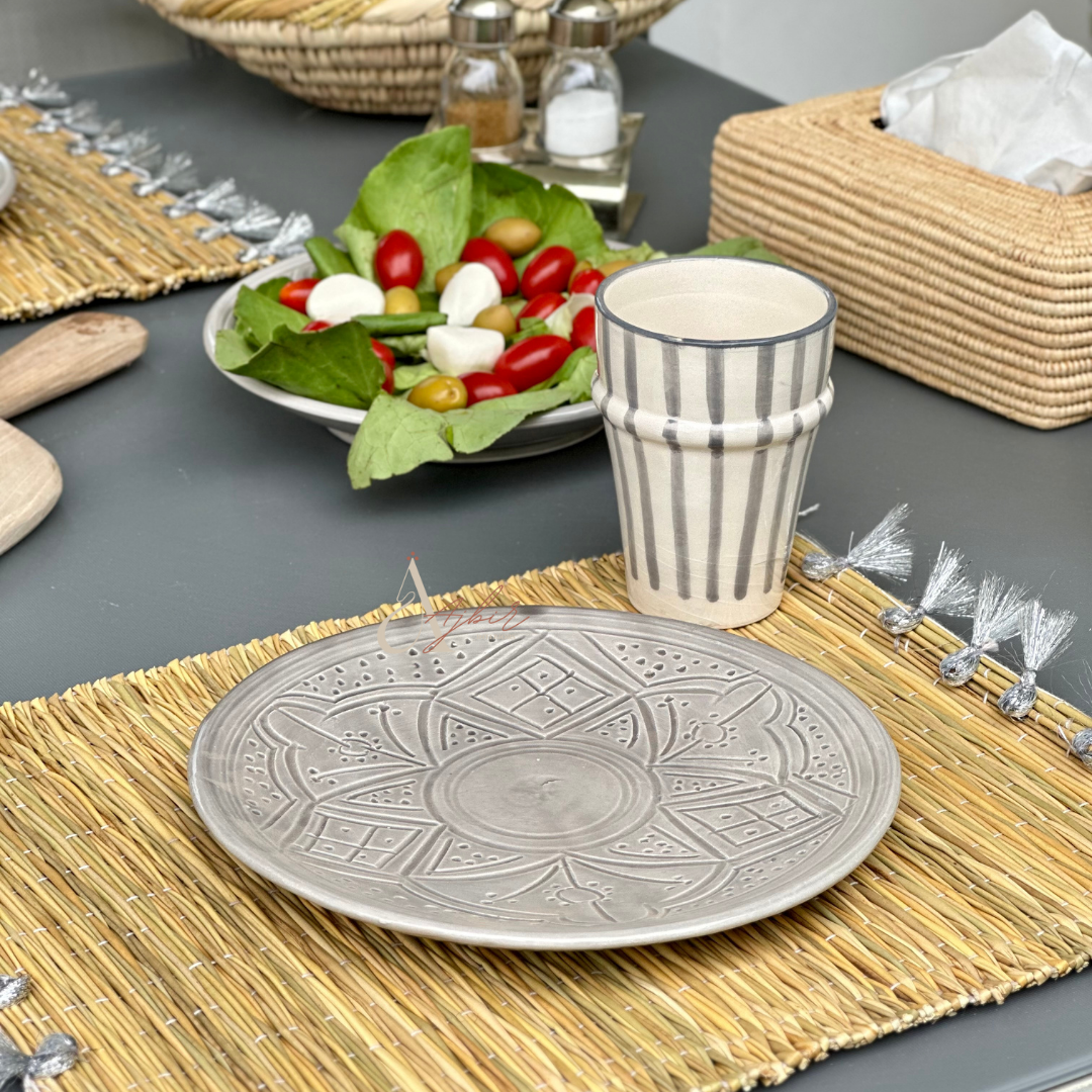 Assiette Tizwelt grise - Ajbir