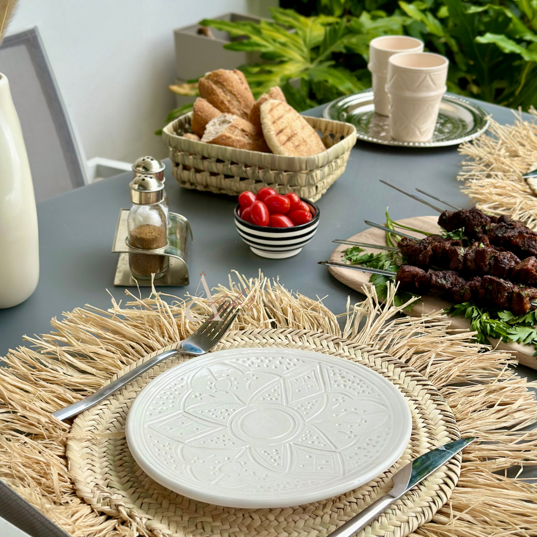 Assiette Tizwelt blanche - Ajbir