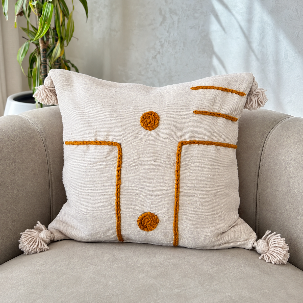 Housse de Coussin à pompons crème moutarde 50cmx50cm