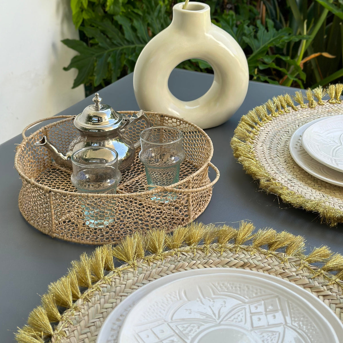 Assiette Tizwelt blanche - Ajbir